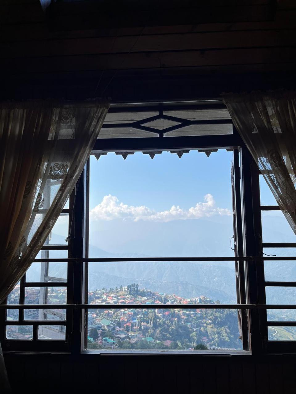 Eagle'S Nest Homestay ダージリン エクステリア 写真