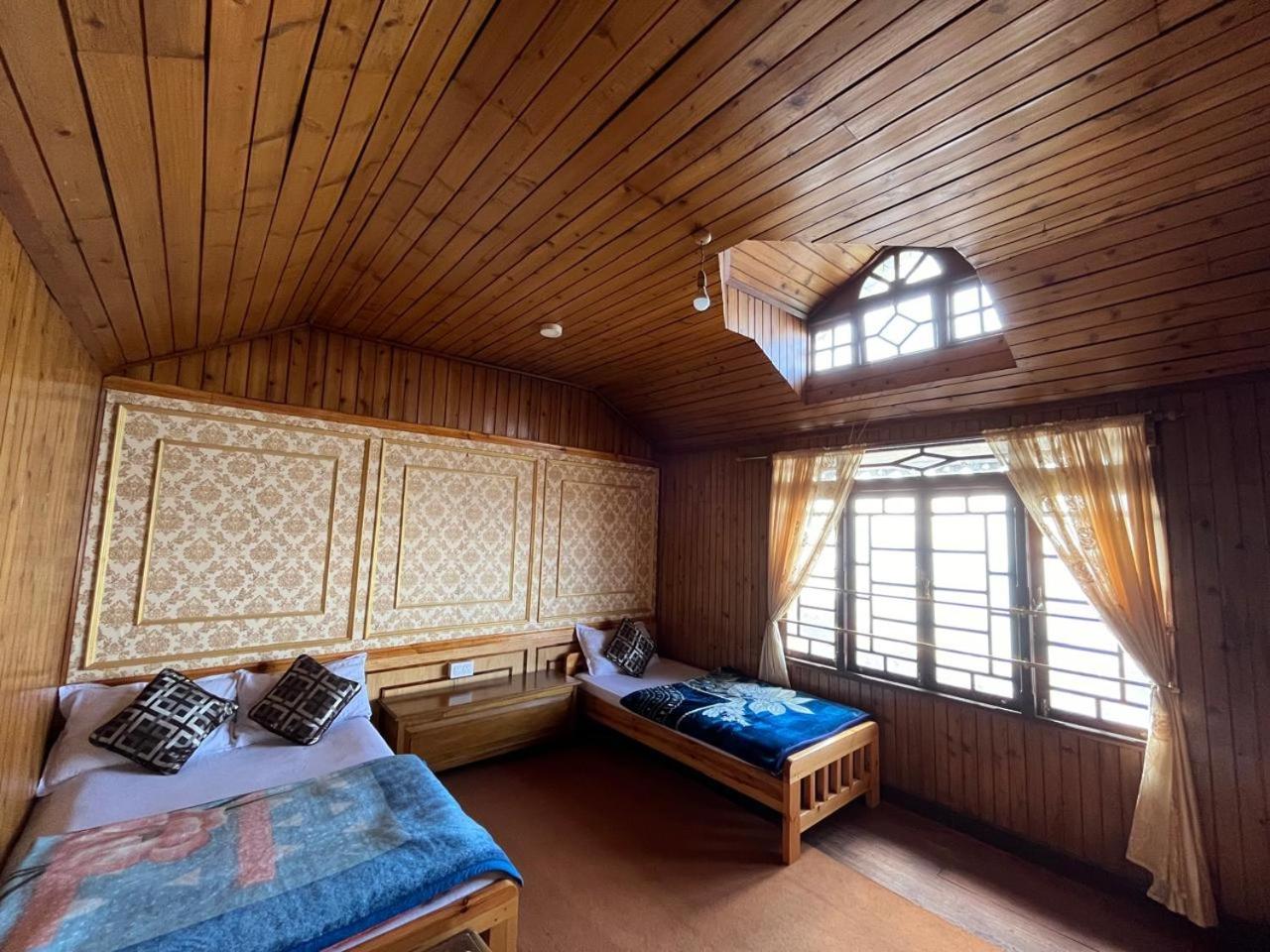 Eagle'S Nest Homestay ダージリン エクステリア 写真