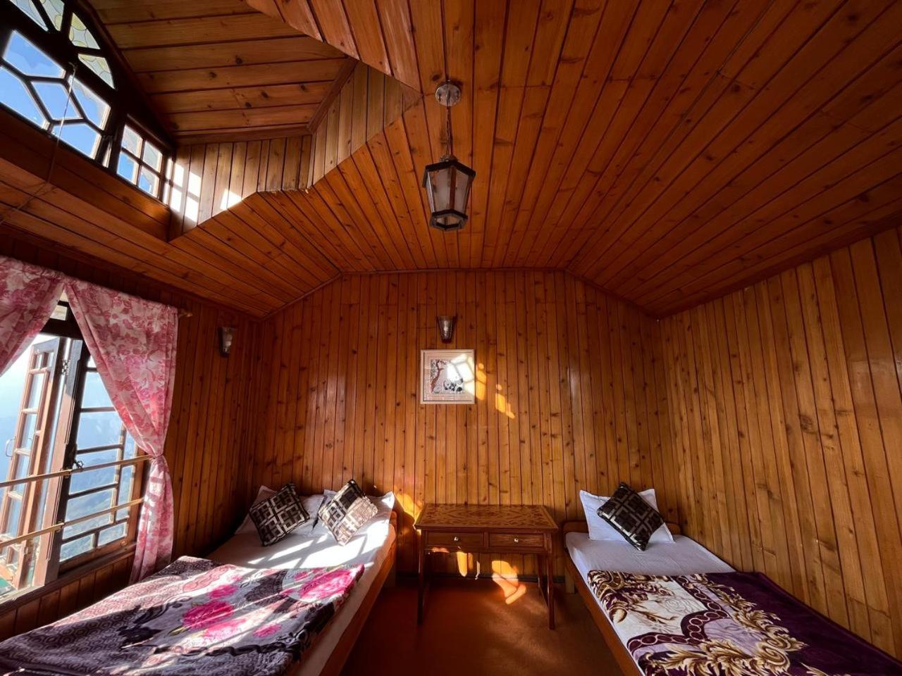 Eagle'S Nest Homestay ダージリン エクステリア 写真