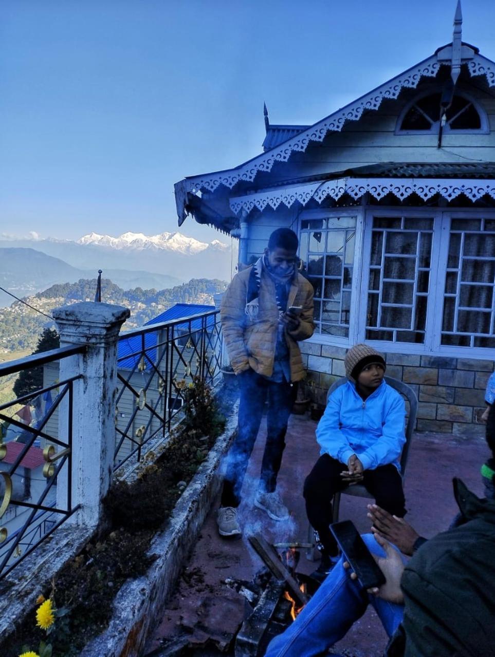 Eagle'S Nest Homestay ダージリン エクステリア 写真