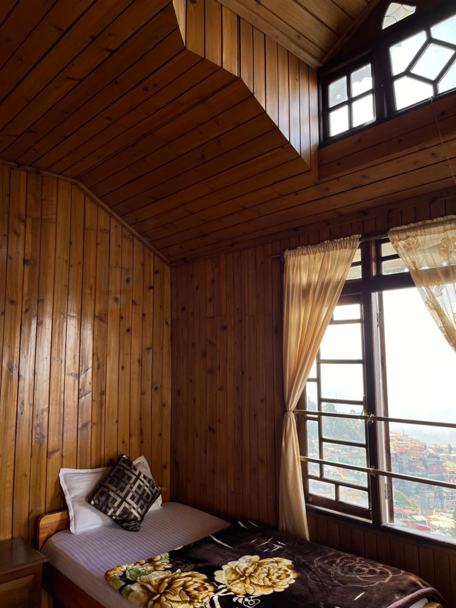 Eagle'S Nest Homestay ダージリン エクステリア 写真
